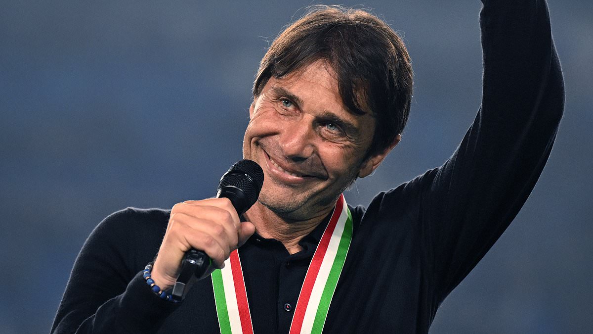 Napoli - Antonio Conte sur le départ après le titre en Serie A