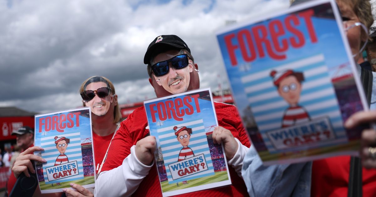 Neville interdit au City Ground - tensions à Nottingham Forest