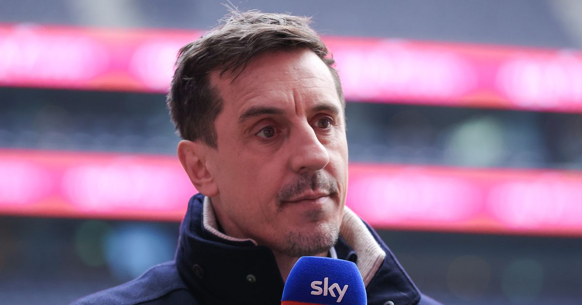 Neville interdit - crise à Nottingham Forest et implications TV