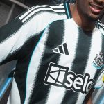 Newcastle dévoile son maillot domicile 2025-26 avec un twist