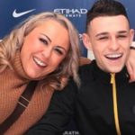 Phil Foden - un geste touchant pour sa mère et sa famille