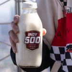 Pourquoi le vainqueur de l’Indy 500 boit-il du lait ?