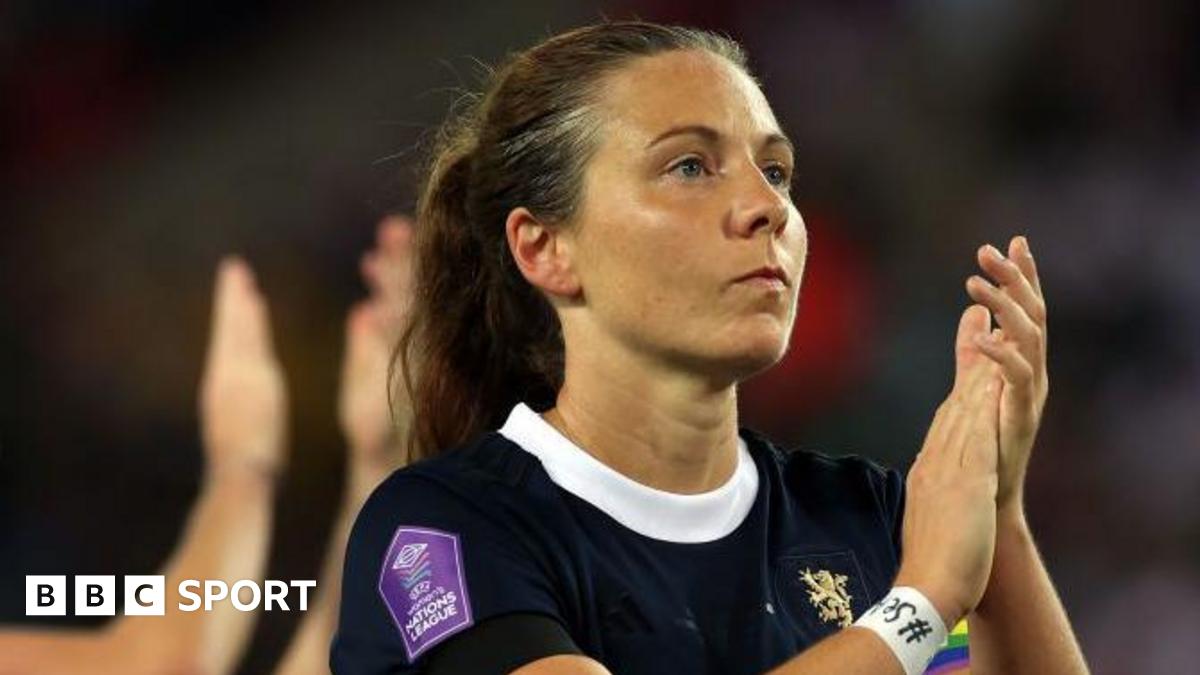 Rachel Corsie- capitaine écossaise- prend sa retraite après une carrière remarquable