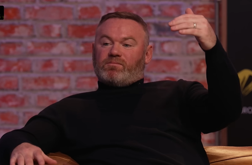 Rooney appelle Manchester United à recruter deux cibles de Chelsea