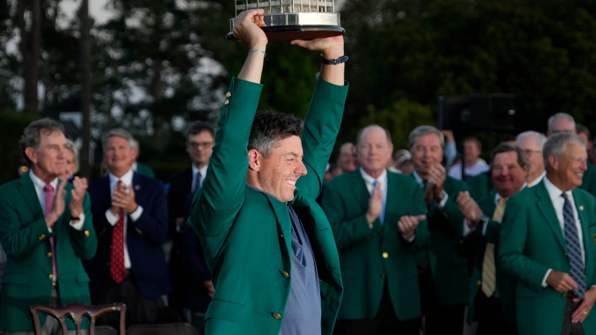 Rory McIlroy remporte le Masters et entre dans l-histoire
