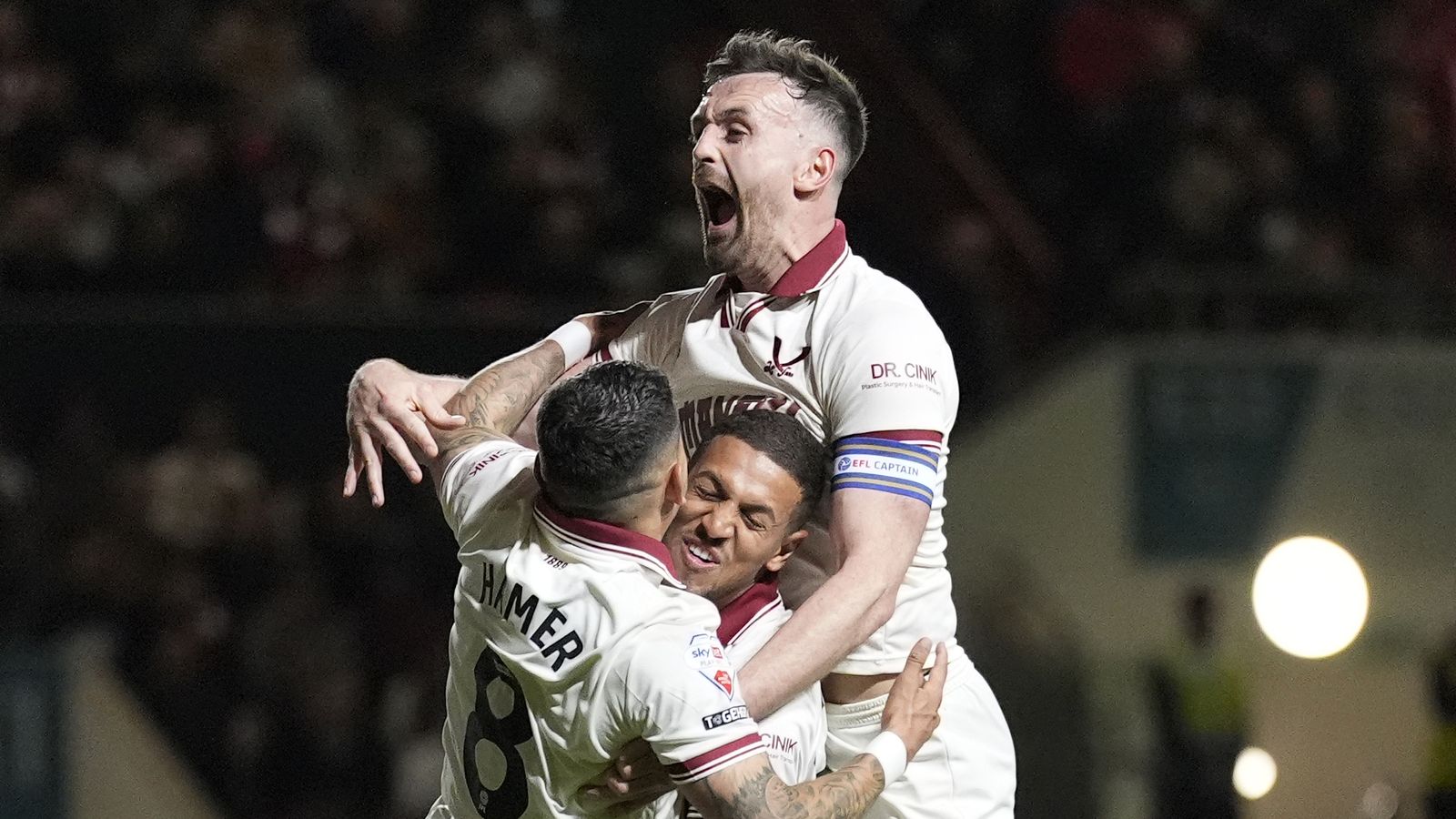 Sheffield United domine Bristol City 3-0 en demi-finale des play-offs