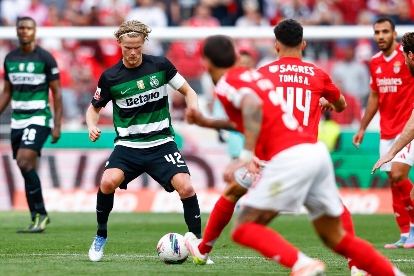 Sporting et Benfica dos à dos - suspense pour le titre au Portugal