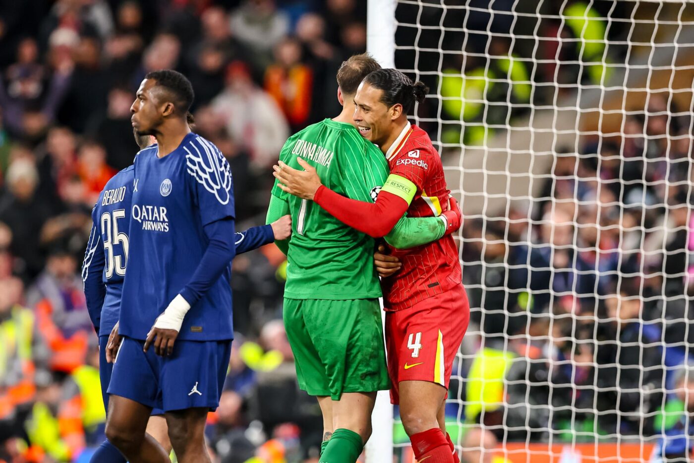 Virgil van Dijk voit l-Inter favori face au PSG en Ligue des champions