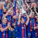 Vol du trophée de la Ligue des champions féminine à Lisbonne