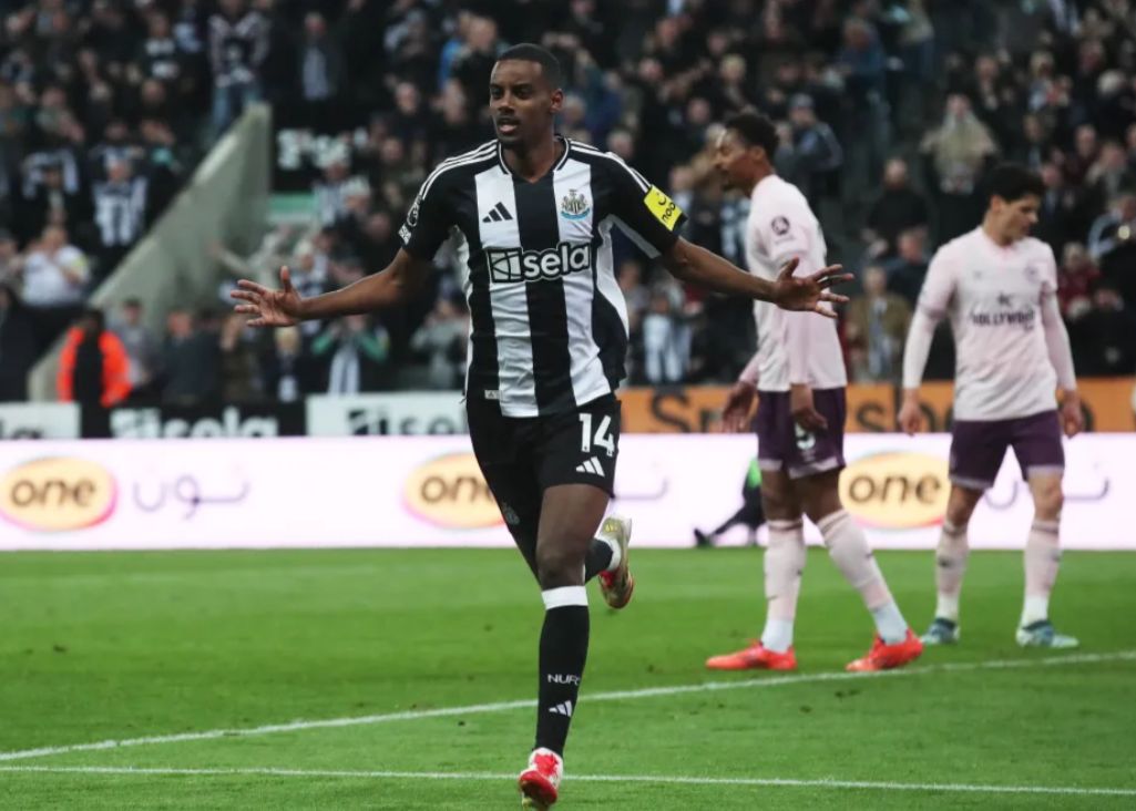 Alexander Isak en action avec Newcastle