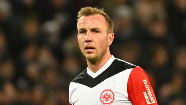 Mario Götze avec Francfort au Millerntor Stadium