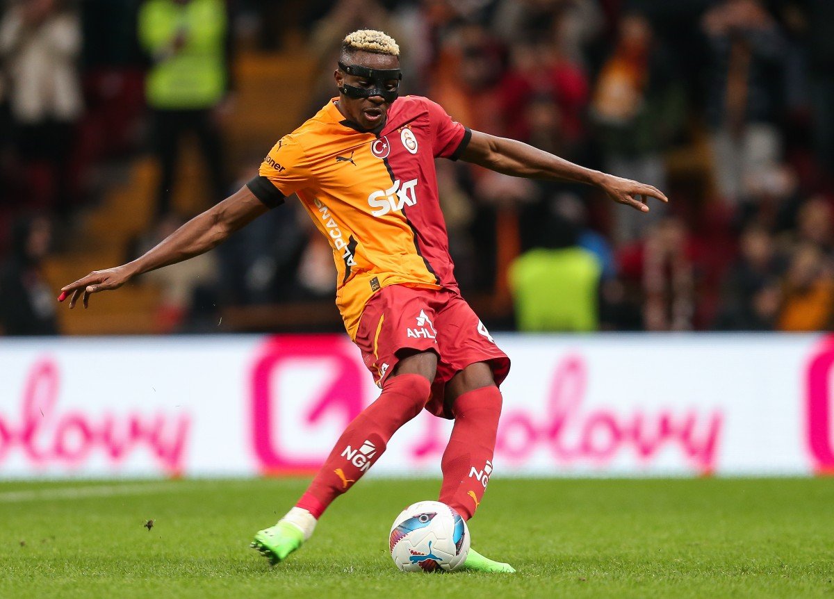 Victor Osimhen en action avec Galatasaray