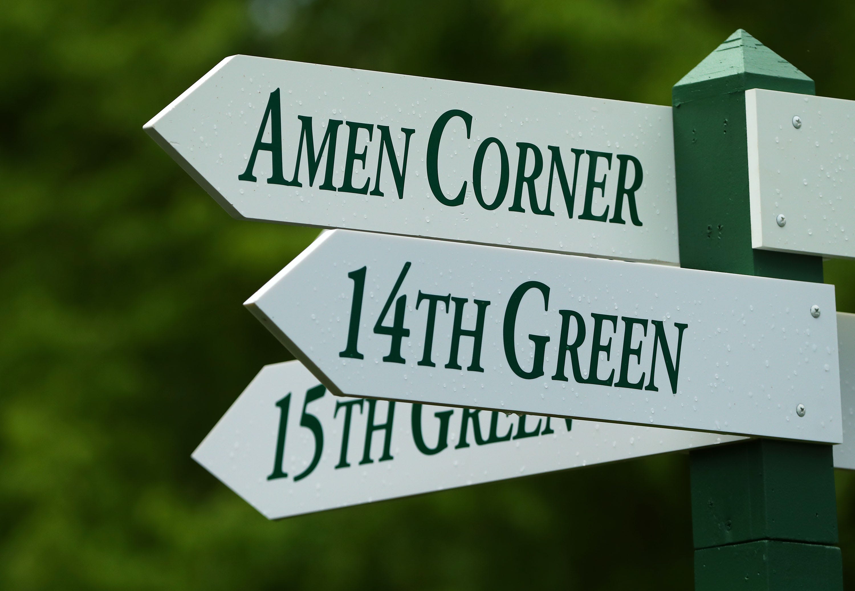 Vue emblématique de l'Amen Corner au Masters d'Augusta