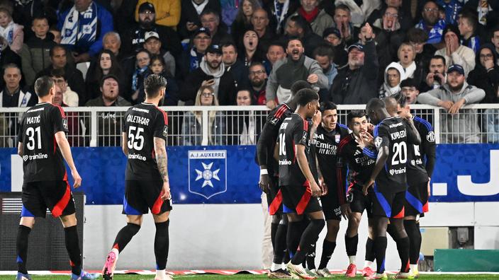 Les Lyonnais ont dompté l’AJA.