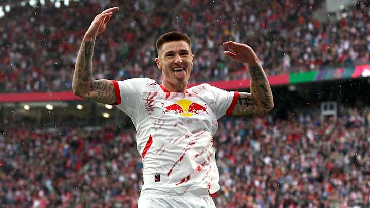 Benjamin Sesko évoque son avenir