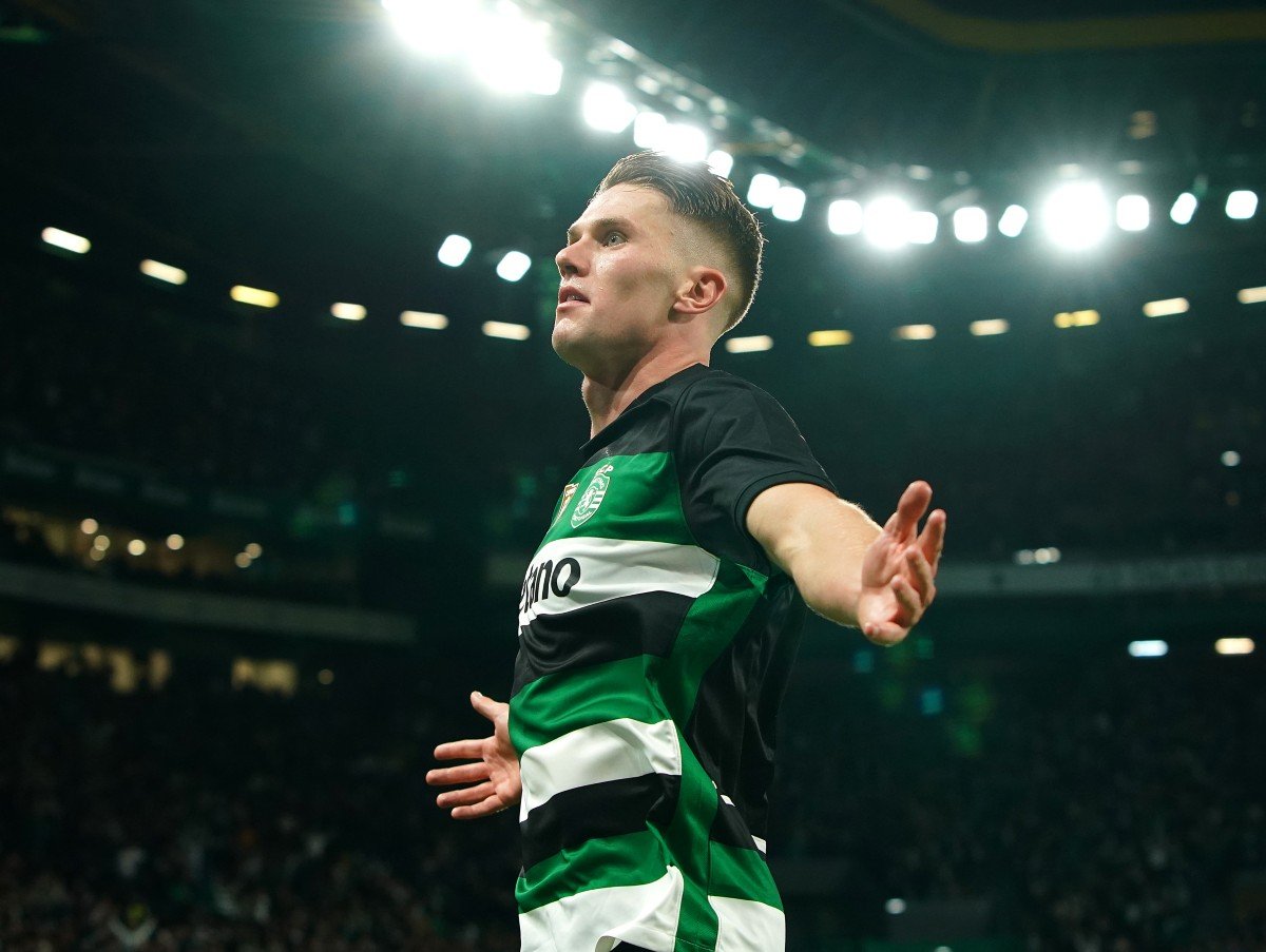 Viktor Gyokeres célèbre un but avec le Sporting CP