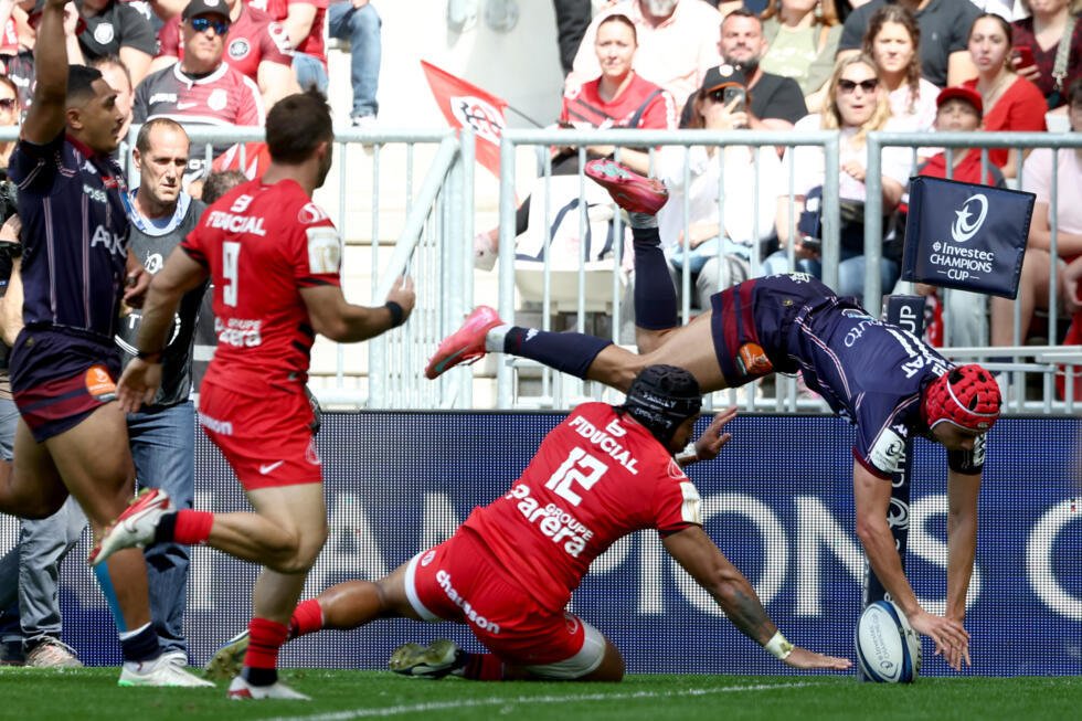 Louis Bielle-Biarrey marque un essai lors de Bordeaux-Bègles vs Toulouse, demi-finale Champions Cup, 4 mai 2025