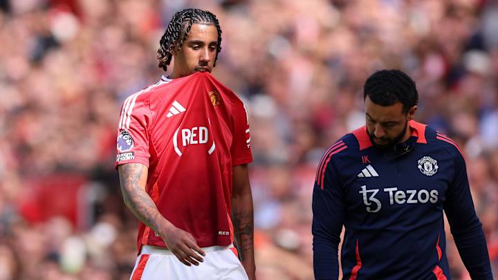 Leny Yoro boitant contre West Ham