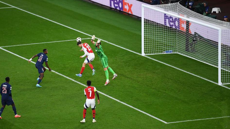 Kai Havertz marque contre Donnarumma lors de PSG-Arsenal