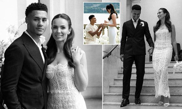 Ollie Watkins et Ellie Alderson lors de leur mariage