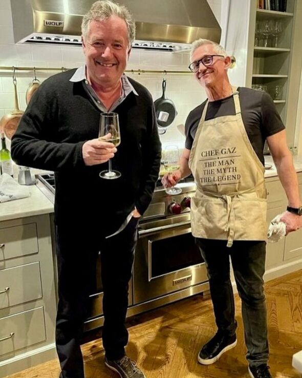 Piers Morgan soutient Gary Lineker en ligne