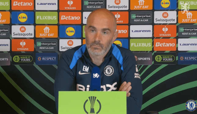 Enzo Maresca lors d'une conférence de presse