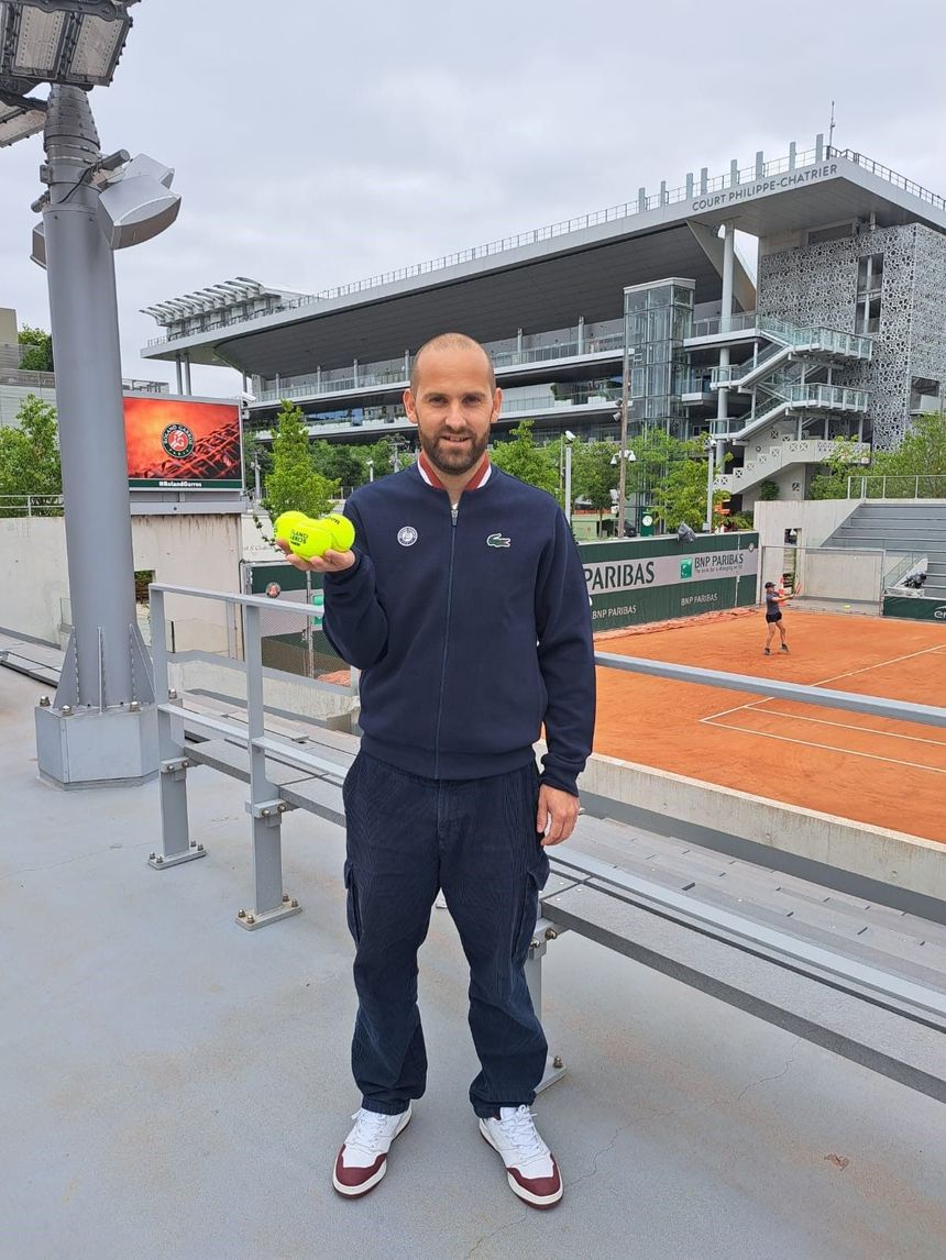 Arthur Bongrand a lui même été ramasseur de balles à Roland-Garros en 2005