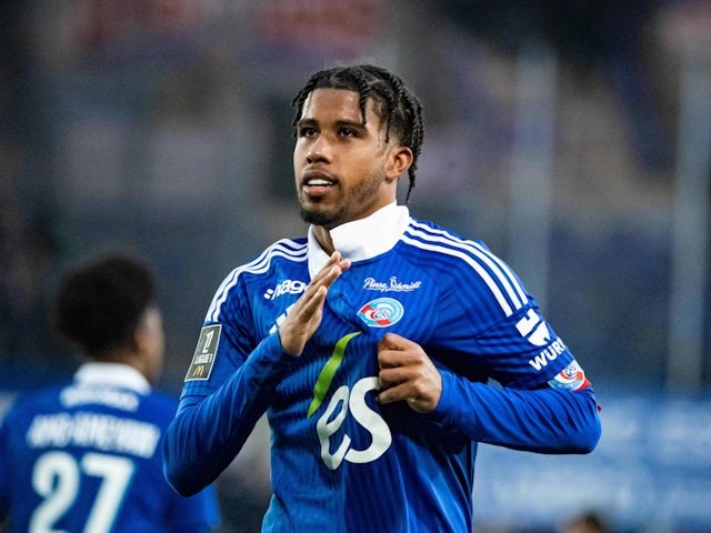 Milieu de terrain Andrey Santos lors de son passage à Strasbourg en mars 2025