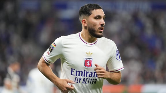 Rayan Cherki avec l'équipe de France