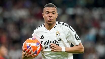 Kylian Mbappé est le meilleur buteur du Real Madrid lors d’une première saison (40 buts toutes compétitions confondues).