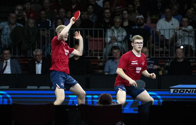 Félix et Alexis Lebrun lors de la finale de double des championnats d’Europe 2024, le 20 octobre 2024 à Linz (Autriche).