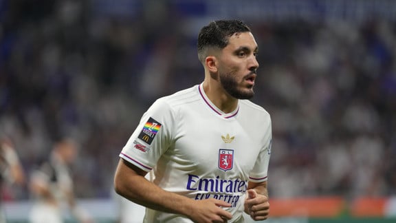 Rayan Cherki lors de sa première sélection avec l'équipe de France