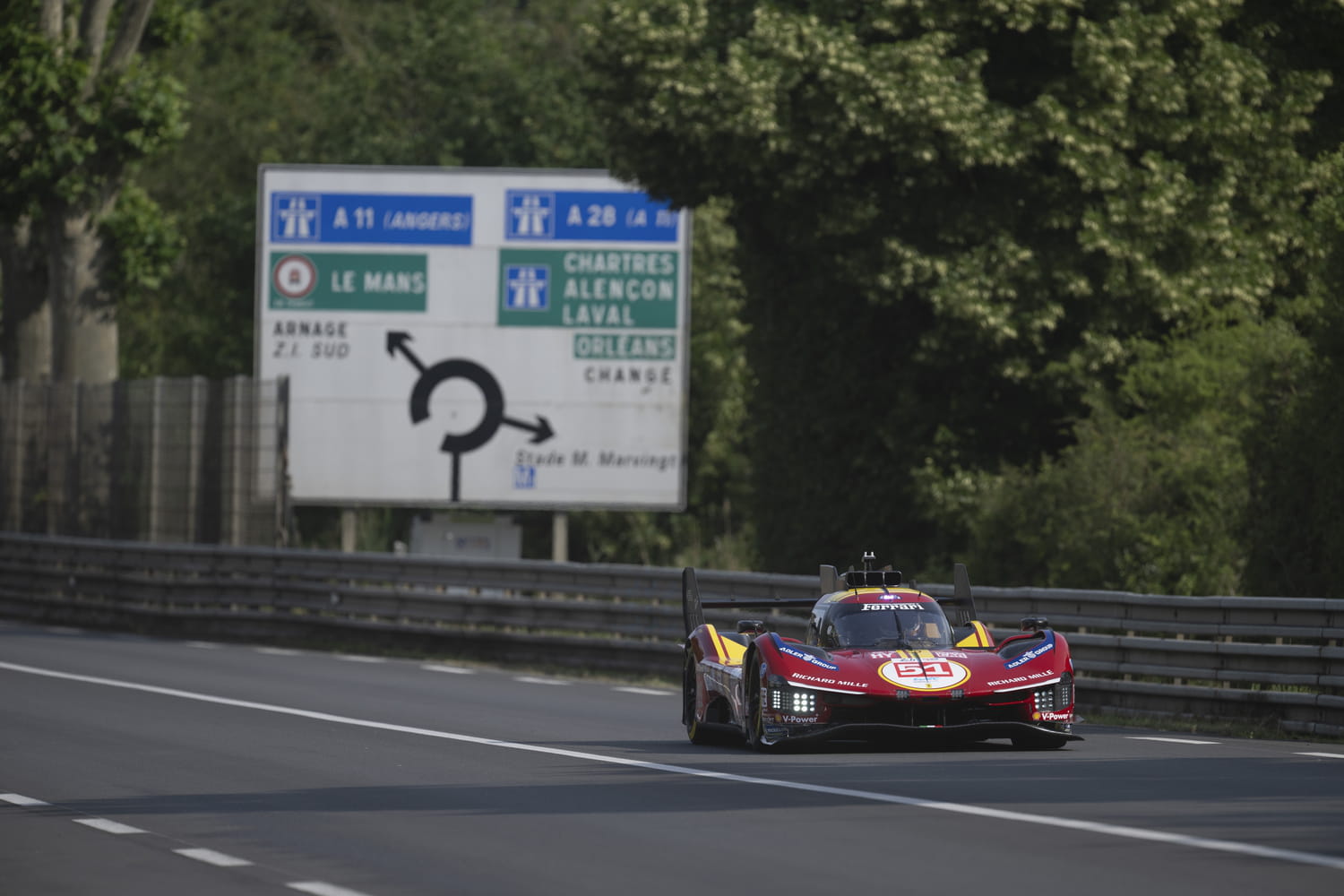 24 Heures du Mans 2025 : Ferrari vise le triplé historique