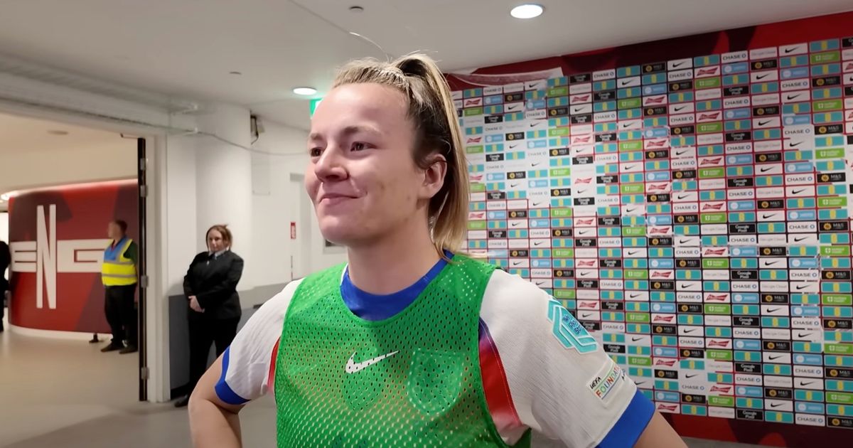 Lauren Hemp de retour pour l-Euro avec l-Angleterre après une longue blessure