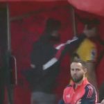 Manchester United - Ruben Amorim en discussion avec Matheus Cunha