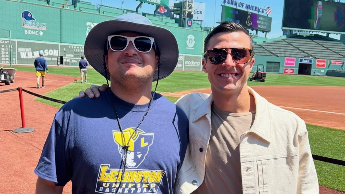 Sal Frelick- engagement et soutien aux personnes avec disabilities aux Milwaukee Brewers