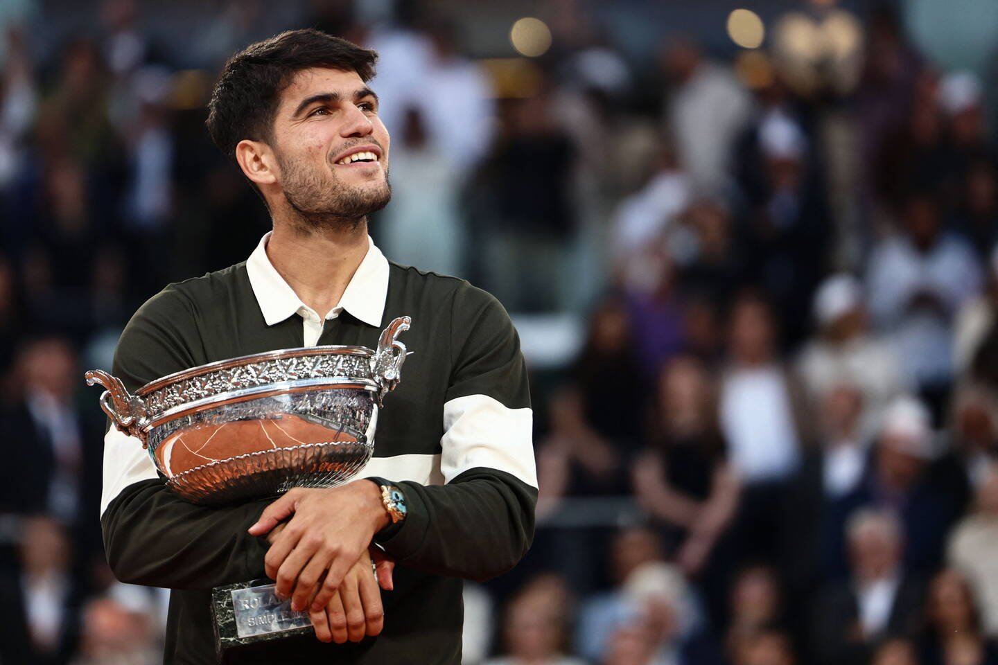 Carlos Alcaraz remporte une finale historique à Roland-Garros 2025
