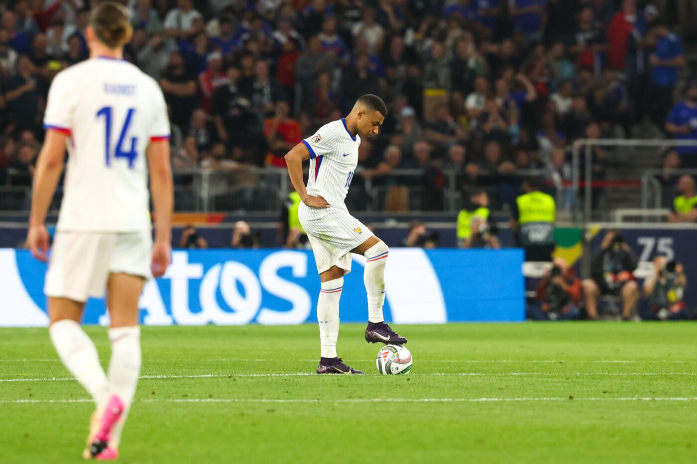 Faut-il faire confiance à Mbappé en pointe pour la France ?