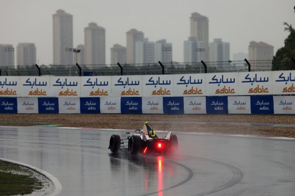 Nick Cassidy, Jaguar TCS Racing