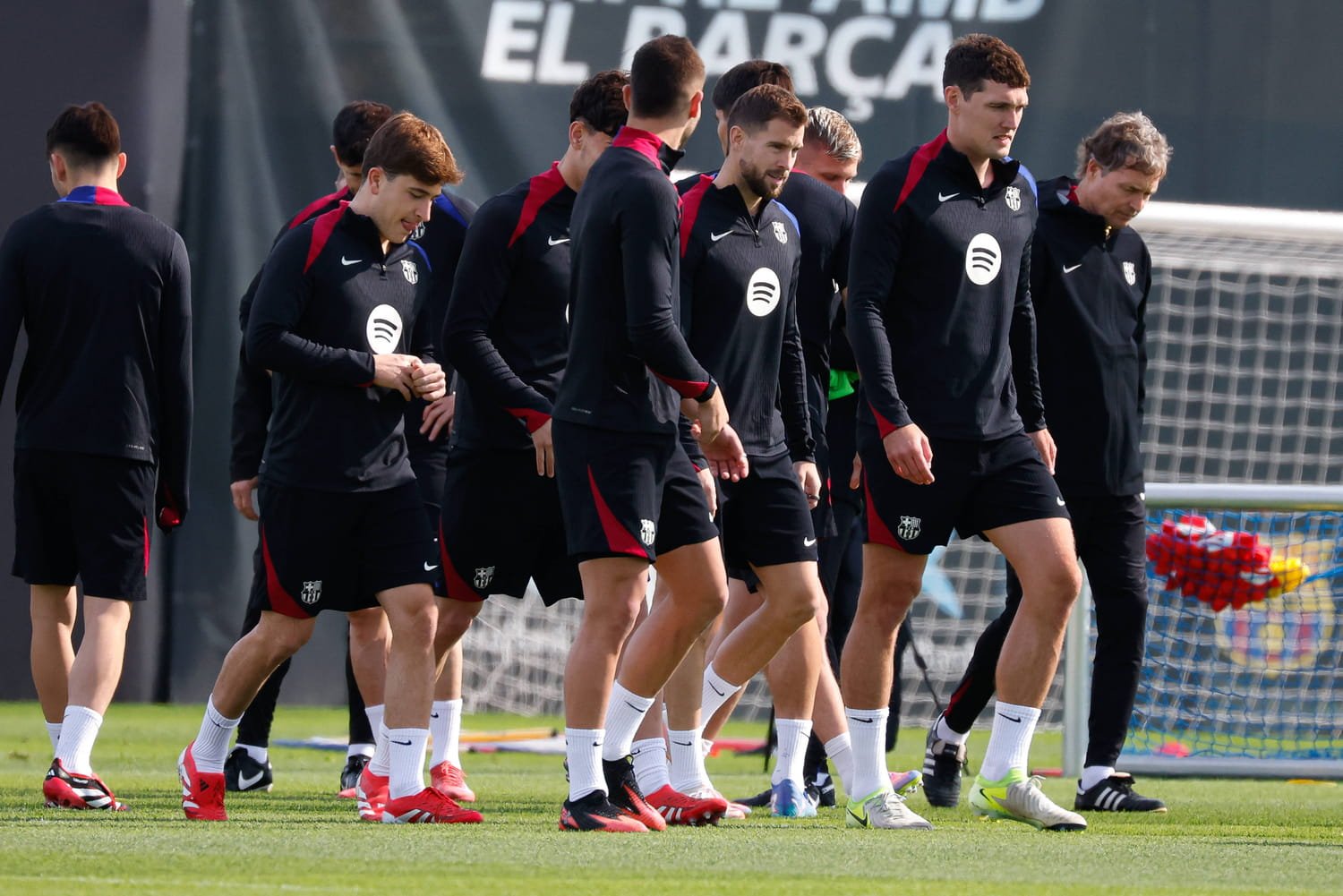 Pablo Torre lors d'un match avec le FC Barcelone