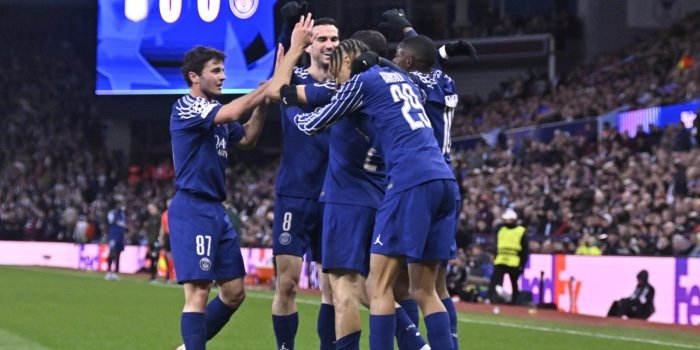 Le PSG célèbre sa victoire en Ligue des Champions