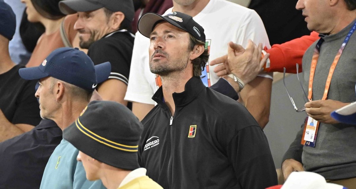 Juan Carlos Ferrero conseille à Alcaraz de profiter après Roland-Garros