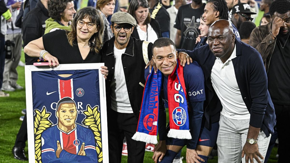 Kylian Mbappé hospitalisé : révélations et témoignages de Debbouze
