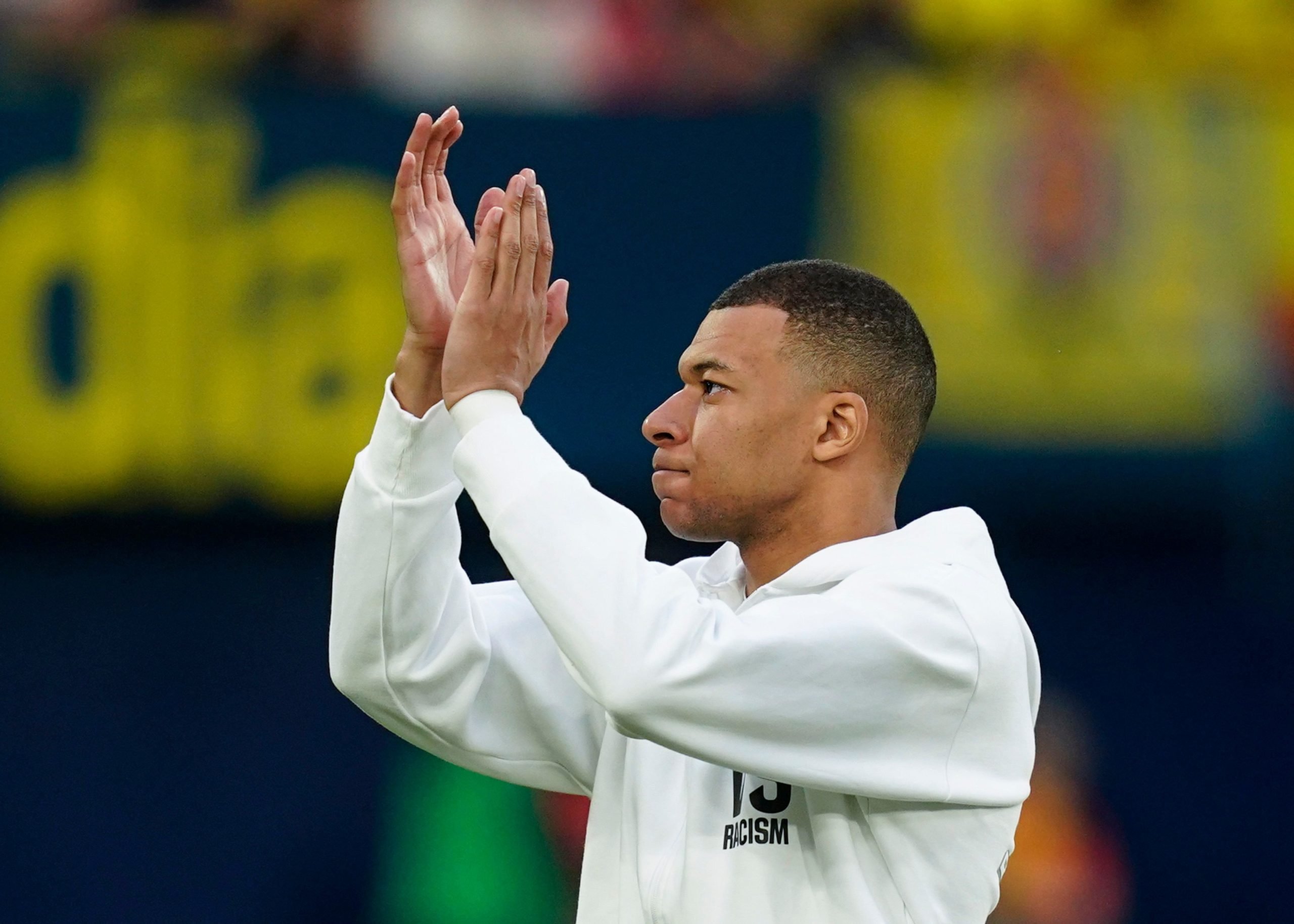 Kylian Mbappé : sa vie à l'hôtel au Royal Monceau à Paris