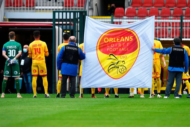 L'US Orléans perd son statut professionnel : conséquences et avenir