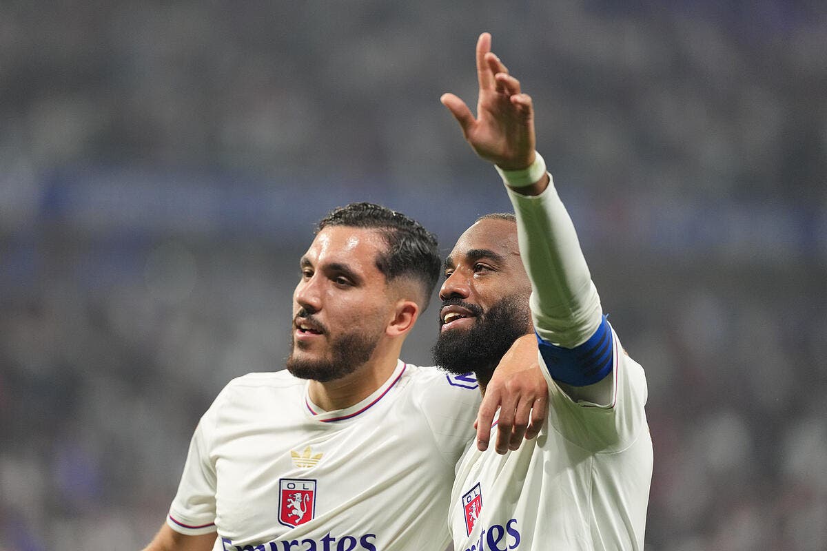 Lacazette critique Deschamps après la performance de Cherki en équipe de France