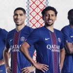 Le PSG dévoile son maillot domicile 2025-2026, hommage à la Tour Eiffel