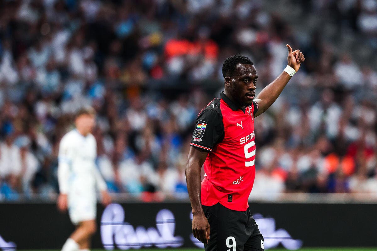 Manchester United cible Arnaud Kalimuendo pour renforcer son attaque