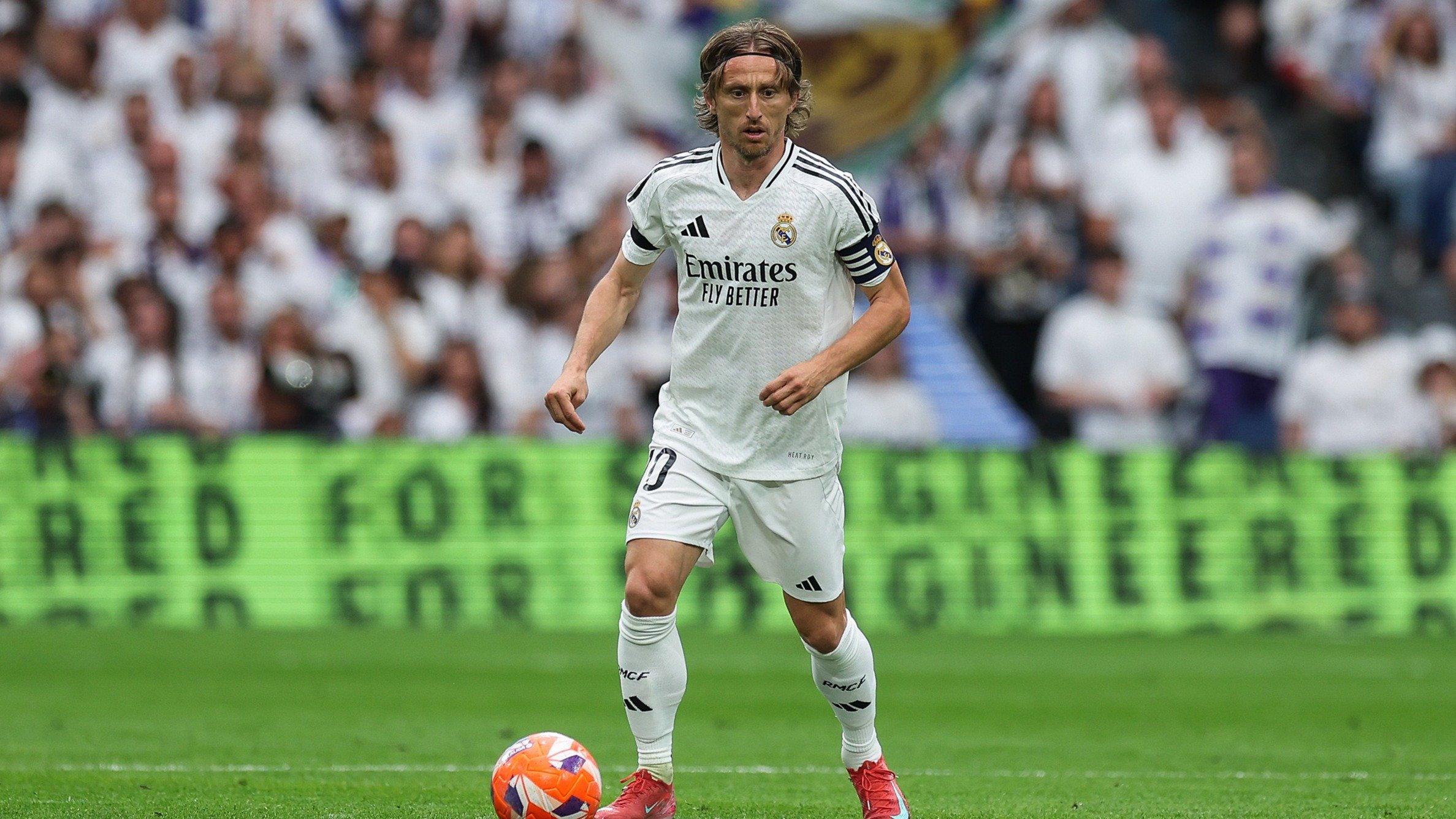 Mercato : Luka Modric prêt à rejoindre l’AC Milan en Serie A
