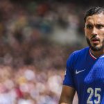 Mercato : Rayan Cherki s'engage avec Manchester City jusqu'en 2030